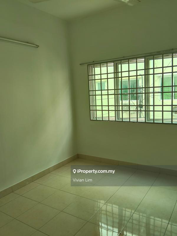 Rumah Teres 3-Tingkat untuk Dijual di Bukit Jambul, Bayan Lepas oleh Vivian Lim - iProperty.com.my