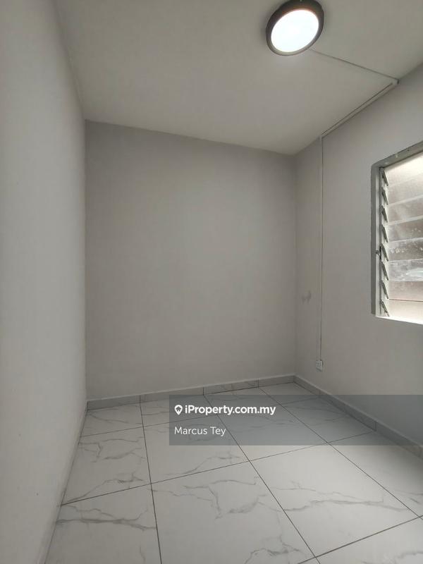 Rumah Pangsa untuk Dijual di Flat Tasek 64 oleh Marcus Tey - iProperty.com.my