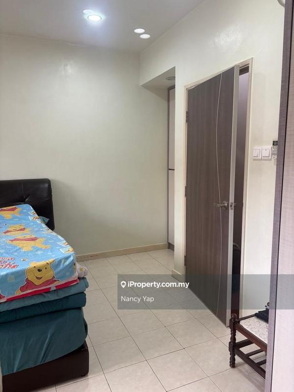 Rumah Berangkai 3 Tingkat untuk Dijual di Bandar Pinggiran Subang, Shah Alam oleh Nancy Yap - iProperty.com.my