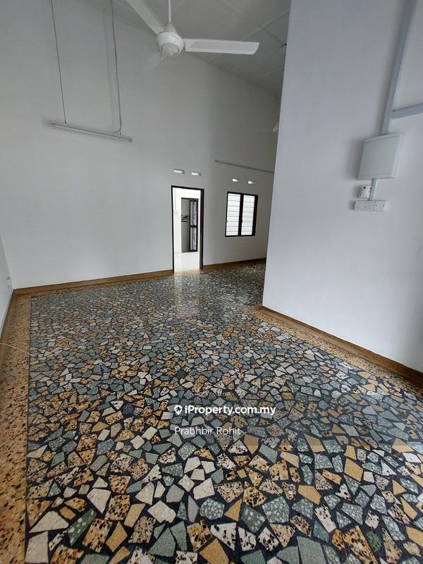 Rumah Berangkai 1 Tingkat untuk Disewa di Petaling Jaya, Petaling Jaya oleh Prabhbir Rohit - iProperty.com.my