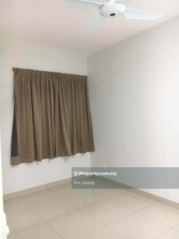 Kediaman Servis untuk Dijual di Univ 360 Place oleh Eric Leong - iProperty.com.my