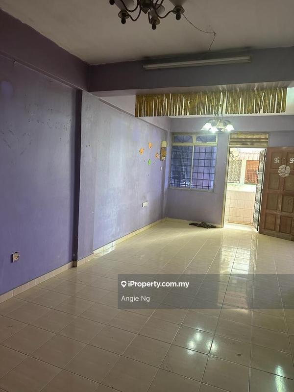 For Sale - Taman Setia Rawang Flat