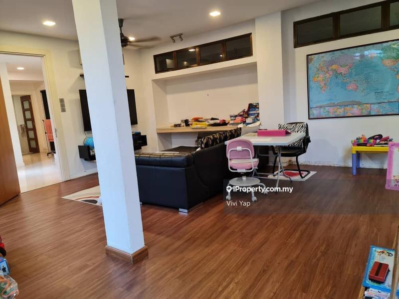 Banglo untuk Dijual di Hill villa Gita bayu, Seri Kembangan oleh Vivi Yap - iProperty.com.my