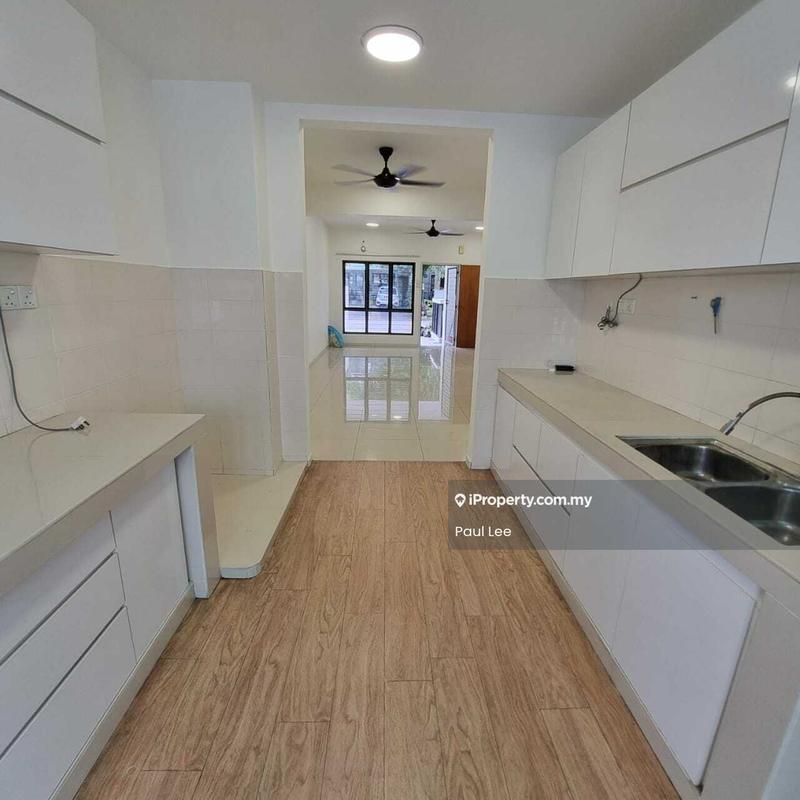 Rumah Bandar untuk Dijual di Bandar Bukit Puchong 2, Puchong oleh Paul Lee - Kitchen - iProperty.com.my