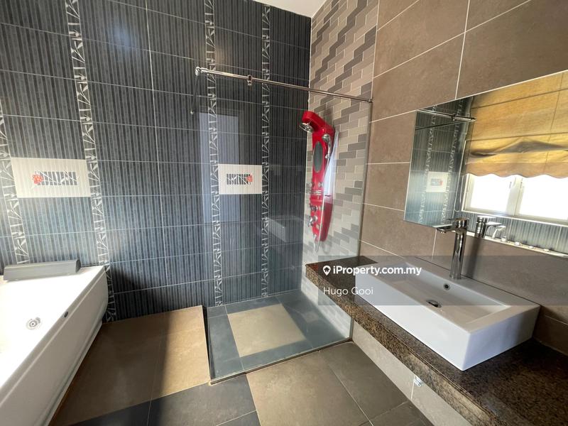 Banglo untuk Dijual di Country Heights, Kajang oleh Hugo Gooi - iProperty.com.my