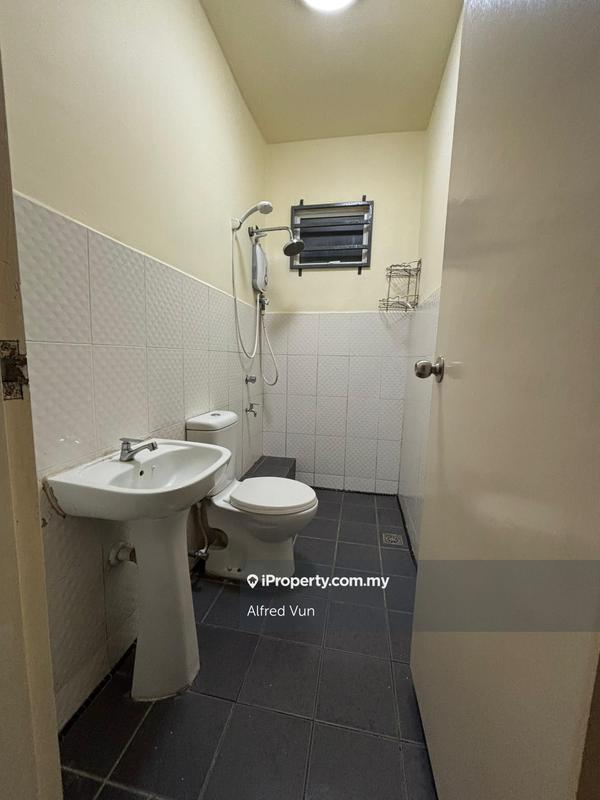 Condominium for Sale in University Utama Kondominium by Alfred Vun - iProperty.com.my