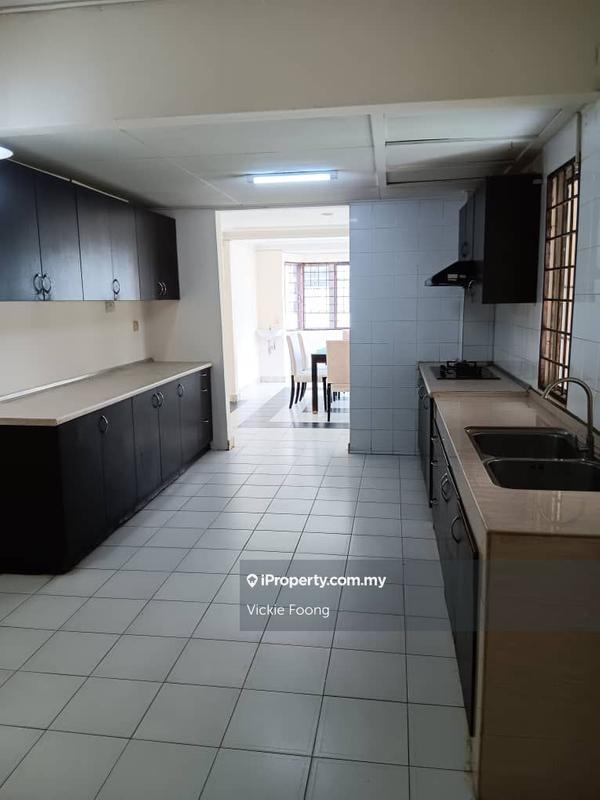 Bungalow House for Sale in Kampung Tunku, Petaling Jaya by Vickie Foong - iProperty.com.my