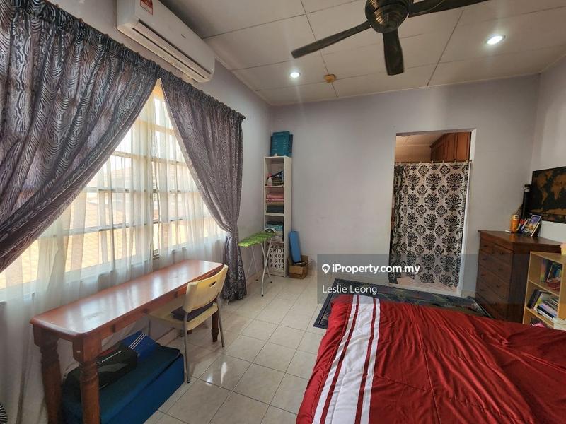Bungalow House for Sale in Kota Emerald, Rawang by Leslie Leong - iProperty.com.my