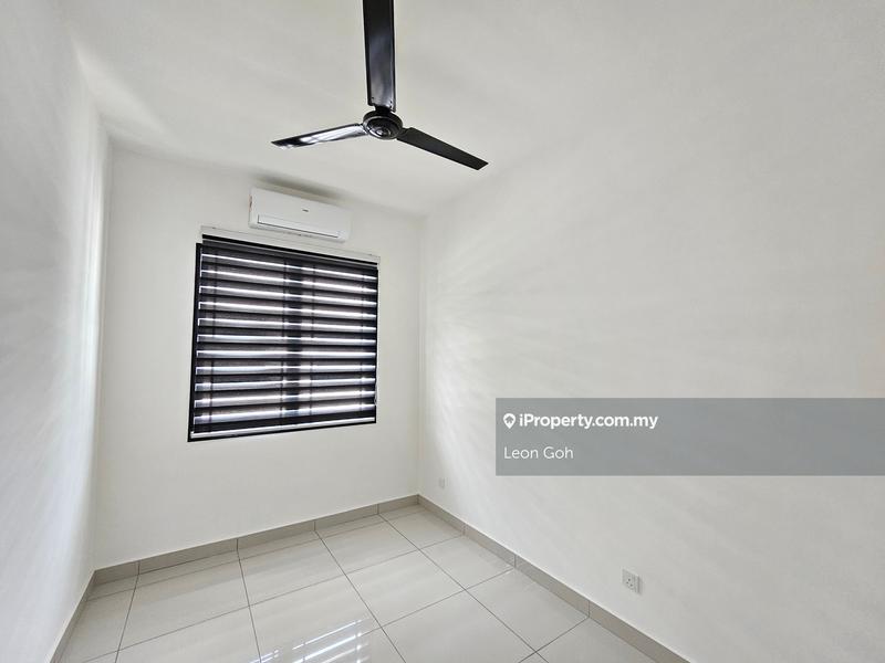 Rumah Teres 2-Tingkat untuk Dijual di Bandar Rimbayu, Telok Panglima Garang oleh Leon Goh - iProperty.com.my