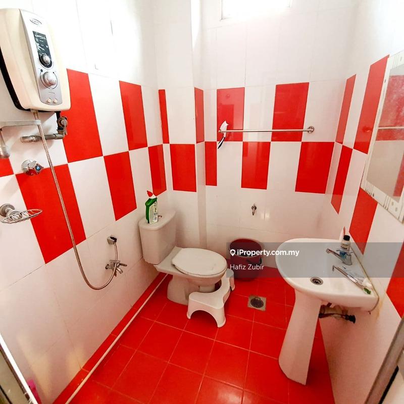 Rumah Berkembar untuk Dijual di Bandar Seri Putra, Bangi oleh Hafiz Zubir - iProperty.com.my