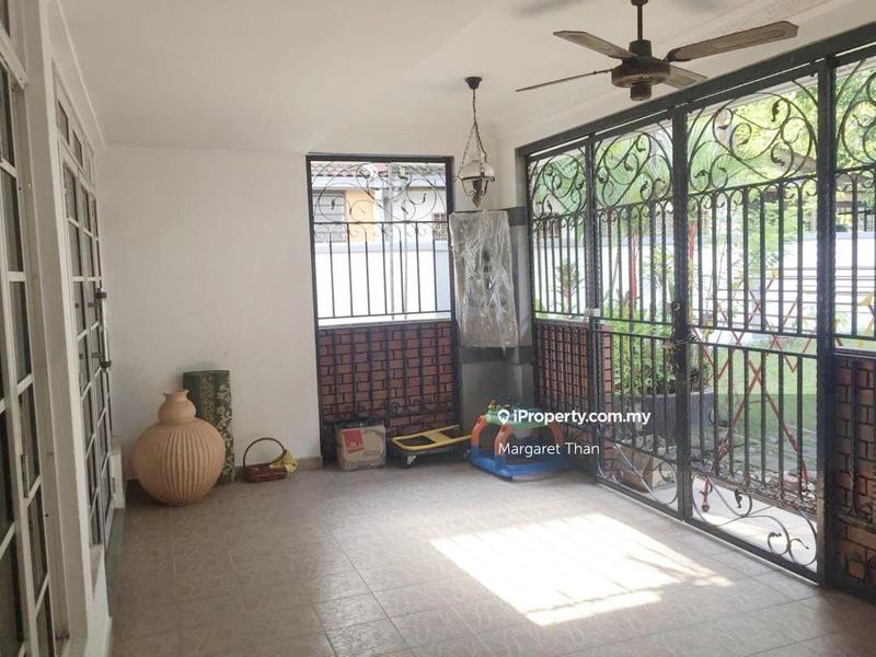 Semi-Detached House for Sale in SS 4B, Taman Kelana Jaya, Petaling Jaya by Margaret Than - iProperty.com.my
