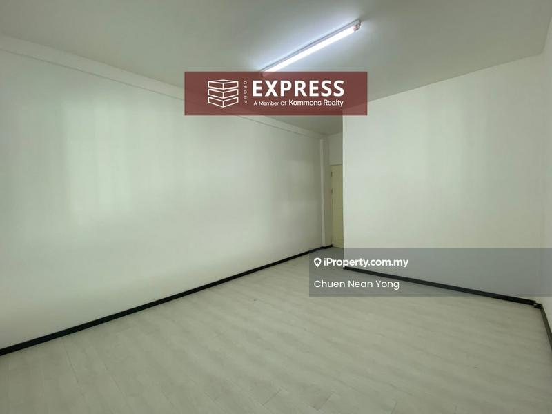 Rumah Berkembar untuk Dijual di Riam, Miri oleh Sam Yong - Interior - iProperty.com.my
