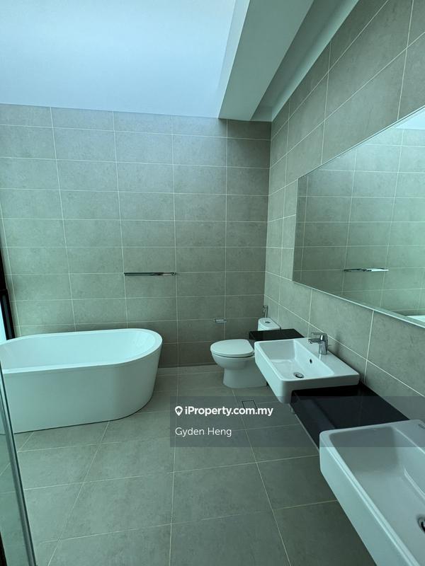 3-storey Terraced House for Sale in Leisure Farm, Gelang Patah by Gyden Heng - iProperty.com.my