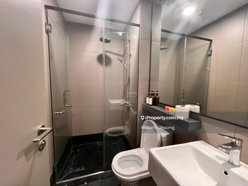 Residensi Servis untuk Disewa di Bloomsvale Menara Vista Petaling oleh William Choong - Bathroom - iProperty.com.my