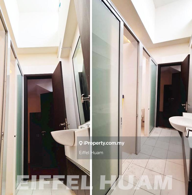 2.5-storey Terraced House for Sale in E&O 2.5 STOREY ARIZA COURTYARD TERRACE, Tanjung Tokong by Eiffel Huam - iProperty.com.my