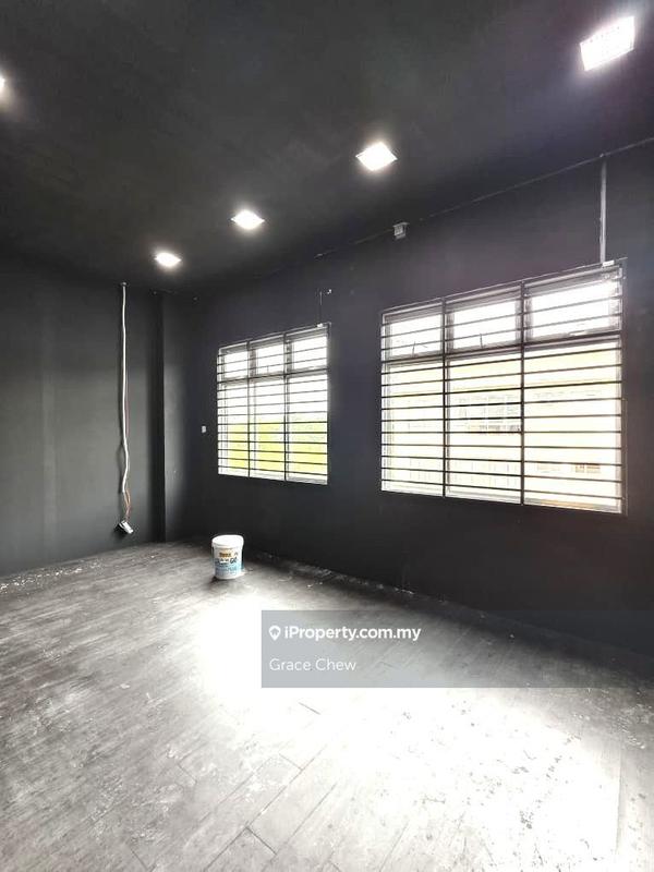 Shop-Office for Rent in Taman Austin Perdana, Tebrau by Grace Chew - iProperty.com.my