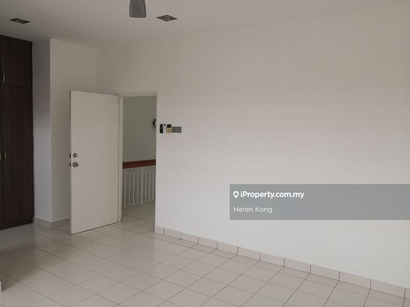 Rumah Berangkai 2 Tingkat untuk Disewa di Mutiara Puchong, Puchong oleh Heren Kong - iProperty.com.my