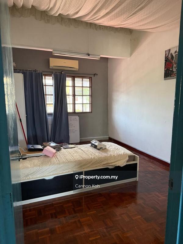 3.5-storey Terraced House for Sale in Taman Sri Watan, Ampang by Cannon Koh - iProperty.com.my
