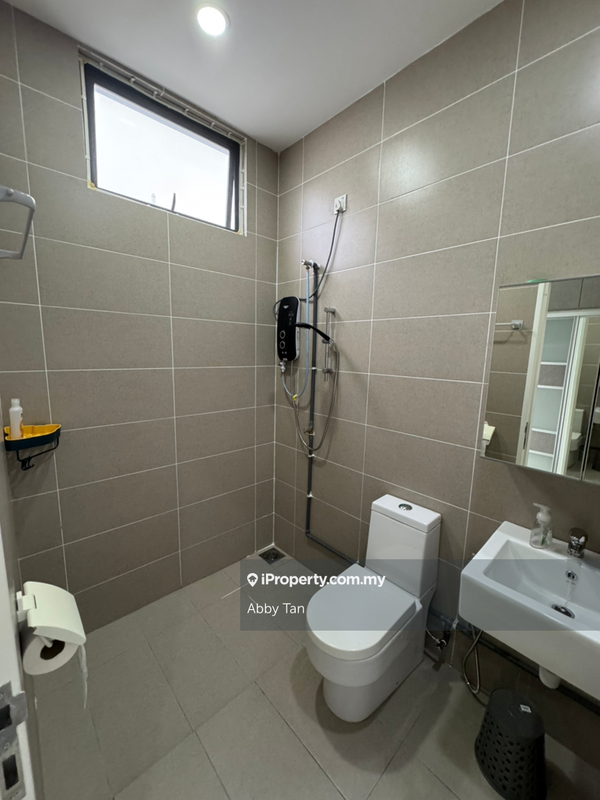 Rumah Teres untuk Disewa di Lunaria Resort Home, Bandar Sri Sendayan oleh Abby Tan - iProperty.com.my