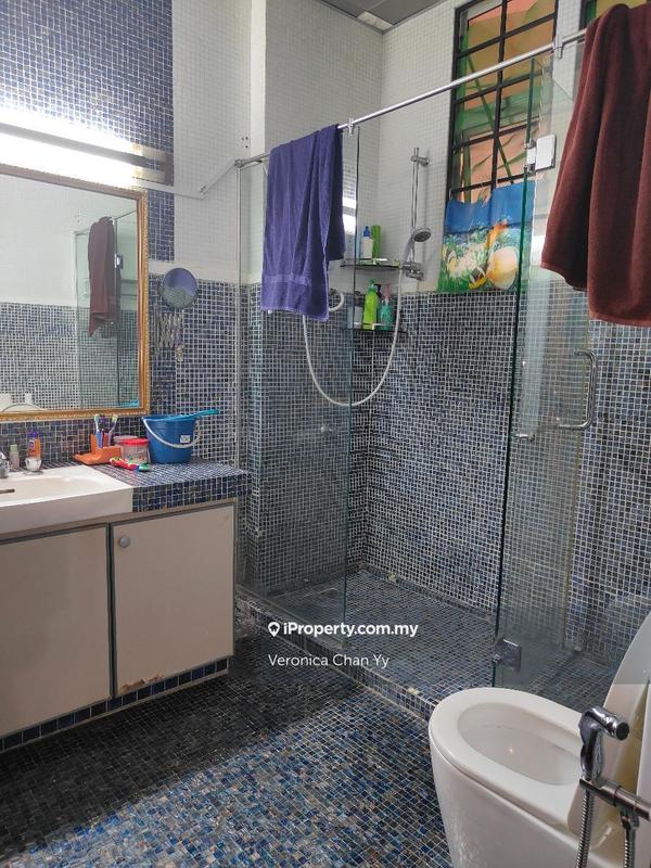 Bungalow House for Sale in Ukay Heights, Ampang by Veronica Chan Yy - iProperty.com.my