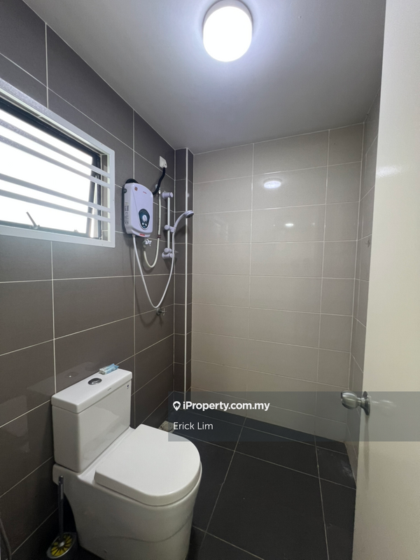 Rumah Teres untuk Dijual di Taman Ayer Keroh Height, Bukit Katil oleh Erick Lim - iProperty.com.my