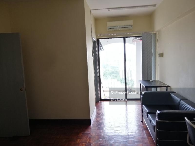 Kondominium untuk Dijual di Pantai HillPark 1 oleh Sky Loong - iProperty.com.my