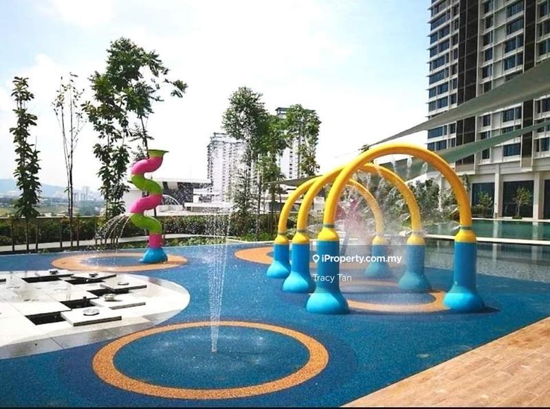 For Sale - The Rainz