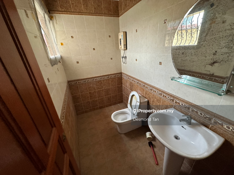 Rumah Berkembar untuk Dijual di SS 21, Damansara Utama, Petaling Jaya oleh Desmond Tan - iProperty.com.my
