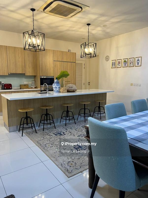 Rumah Teres 3-Tingkat untuk Dijual di Serdang, Seri Kembangan oleh Terrance Leong - iProperty.com.my