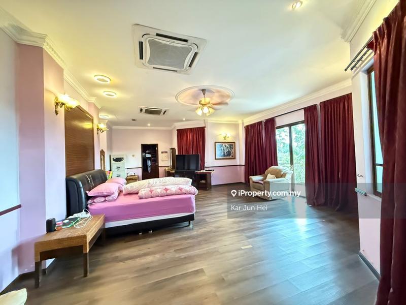 Bungalow House for Sale in Country Heights, Kajang by Kar Jun Hei - iProperty.com.my