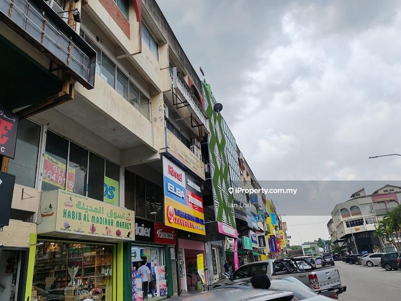 For Sale - Changkat permata