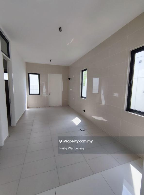 Semi-Detached House for Sale in Bandar Sri Sendayan, Negeri Sembilan by Pang Wai Leong - iProperty.com.my
