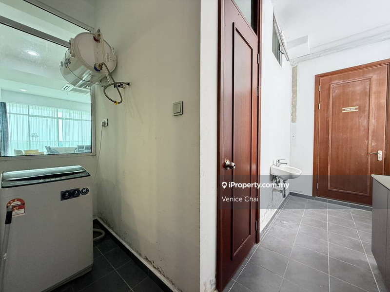 For Rent - Bay Resort Condominium