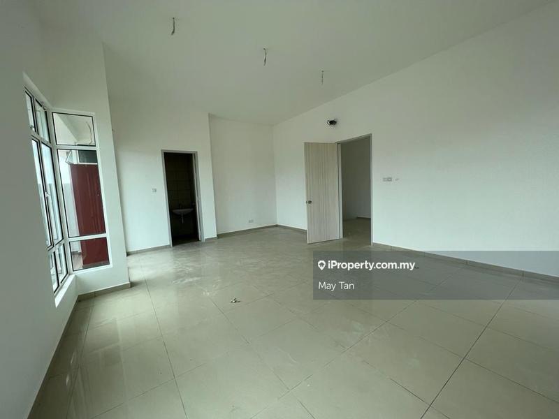 Rumah Berkembar untuk Dijual di Taman Kluang  Perdana, Kluang oleh May Tan - iProperty.com.my