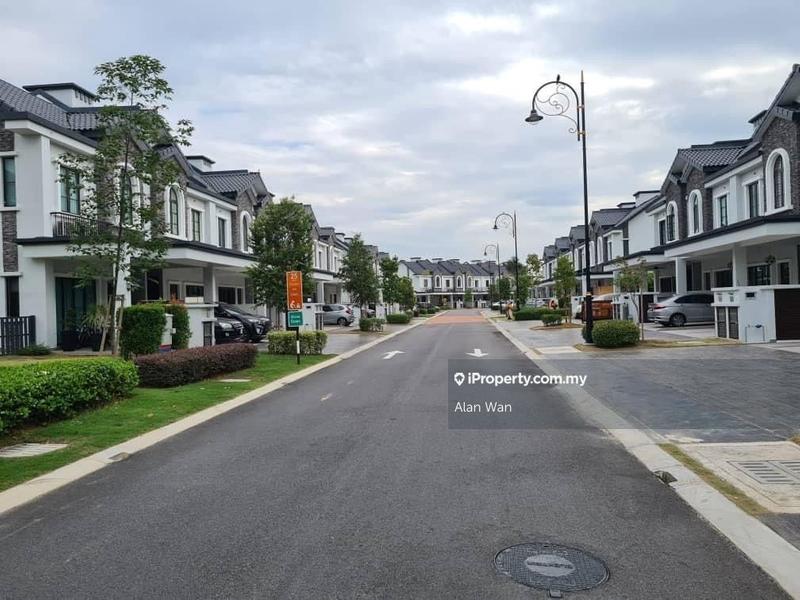 Rumah Teres 2-Tingkat untuk Dijual di Setia Eco Glades, Cyberjaya oleh Alan Wan - iProperty.com.my