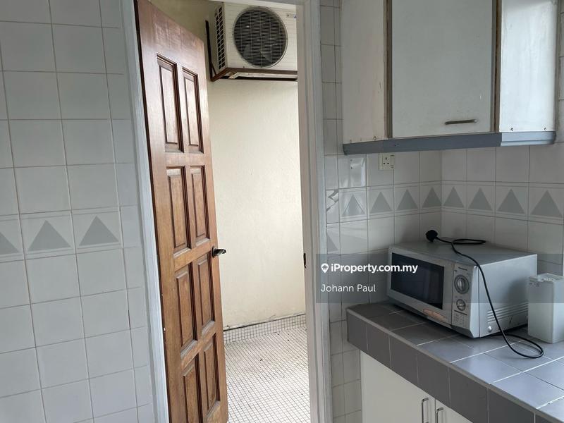 Condominium for Sale in Tiara Damansara by Johann Paul Gregory - iProperty.com.my