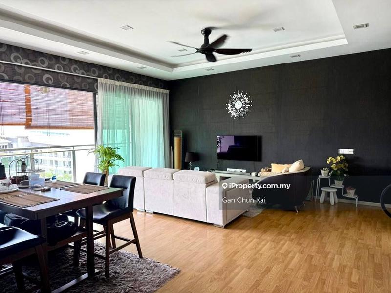 For Rent - The LIGHT COLLECTION I