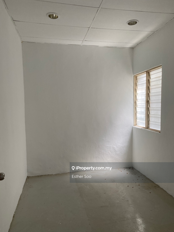 Shop-Office for Sale in gb9wk, Kepong by Esther Soo - iProperty.com.my