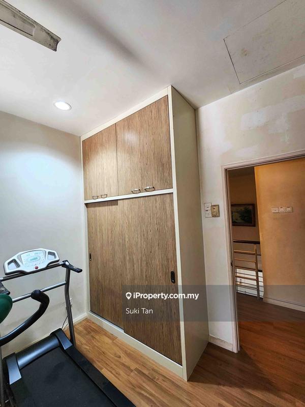 3-storey Terraced House for Sale in MEADOW Lake Fields / Lakefields / Sungai Besi, Sungai Besi by Suki Tan - iProperty.com.my