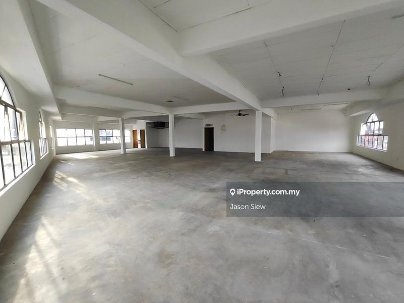Kedai untuk Disewa di Pusat Perdagangan Seri Kembangan, Seri Kembangan oleh Jason Siew - iProperty.com.my
