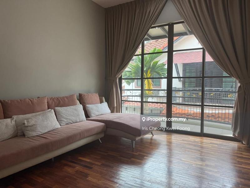 Bungalow House for Sale in Sunway City Ipoh, Ipoh by Iris Cheong Kwei Foong - 1st floor living area - iProperty.com.my