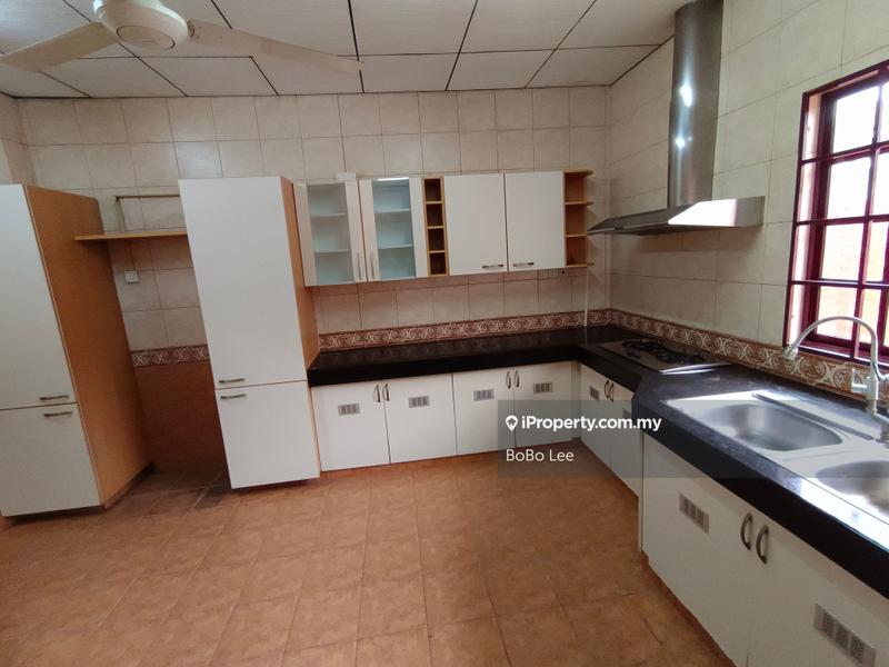 Semi-Detached House for Sale in Taman Overseas Union (Taman Oug), Jalan Klang Lama (Old Klang Road) by BoBo Lee - iProperty.com.my