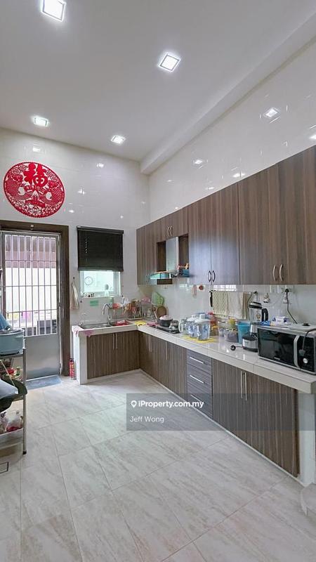 Bungalow House for Sale in Subang Heights, Subang Jaya by Jeff Wong - iProperty.com.my