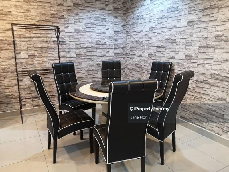 Townhouse for Sale in 16 Sierra, Puchong by Jane Hor - iProperty.com.my