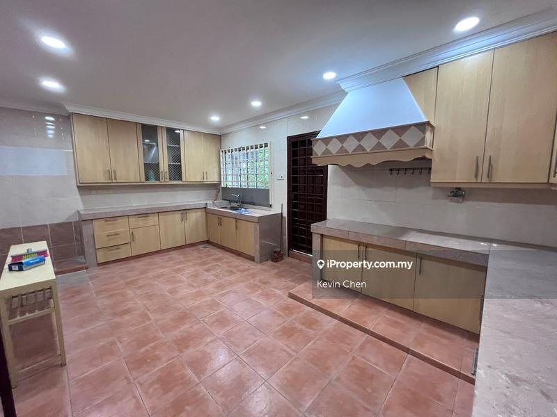 3-storey Terraced House for Sale in Taman Minang Ria, Cheras by Kevin Chen - iProperty.com.my