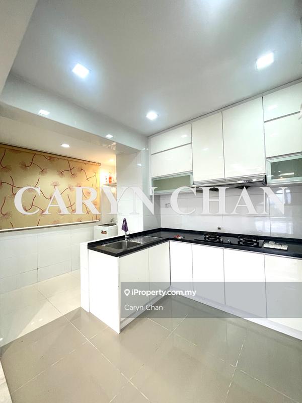 Condominium for Sale in Casa Vista by Caryn Chan - iProperty.com.my
