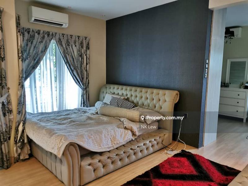 Condominium for Sale in Bayan Villa, Seri Kembangan by NK Lew - iProperty.com.my