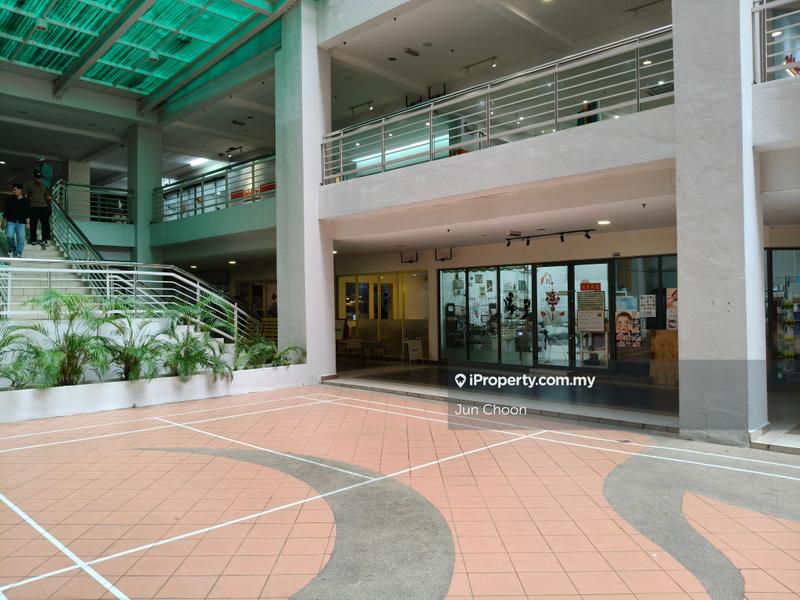 Service Residence for Sale in D'Alamanda by Jun Choon - iProperty.com.my