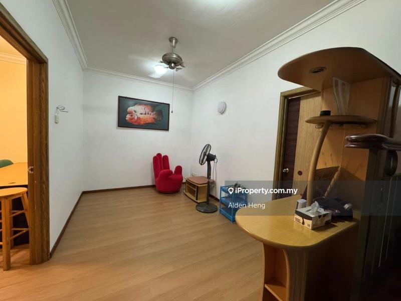2.5-storey Terraced House for Sale in Taman Perling, Perling by Alden Heng - iProperty.com.my