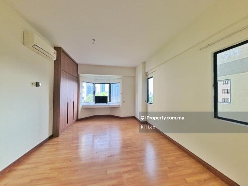 For Sale - Fraser Towers